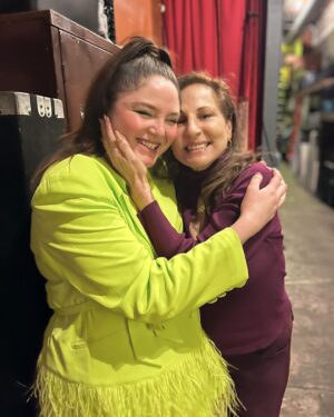 Kathy Najimy Instagram - Brilliant show seeing my sister-wife/daughter @megsstalter in Brooklyn last night @bellhouseny 
Amazing, genius, unique wonderama!