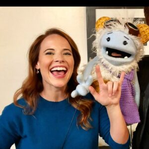 Katie Leclerc Instagram - This is my friend Waffles. She and her friend Mochi (oh yeah and Michelle Freaking Obama!!) have a show premiering on @netflix at midnight tonight that you’ve got to see! We filmed almost 2 years ago and I’m in the pilot episode and holy cow I can’t wait for you all to see it!! #wafflesandmochi