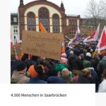 Katja Riemann Instagram - Repost von @correctiv_org Es ist erleichternd, diese Bilder zu sehen, und dass schnell und entschieden soviele Menschen aus offensichtlich unterschiedlichen Generationen sich zusammenfanden an so vielen Orten. Dank an all jene, die proaktiv und zügig dies organisierten, überall. Ich bin derzeit nicht in Deutschland, werde euch unterstützen, sowie zurück. Bis dahin winke ich euch zu und bin dankbar, dass man in diesem Land verstanden hat, dass WIR die Demokratie sind. Was für ein gutes Zeichen auch in die Welt…. Allemagne