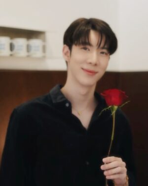 Kavinpat Thanahiransilp Instagram - rosie🌷 

#valentines