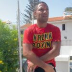 Kell Brook Instagram – 💦💰Sweating Money & Kronk Drippin’ @kronkclothing💧with another killer of a T shirt👌🏾
.
.
.
#Sweat #Work #Boxing