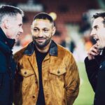 Kell Brook Instagram - When you and @23_carra gotta let @gneville2 know that it’s them boys from @liverpoolfc that rule the North West! 👑 #WereAllBladesArentWe #Blades #Sheffield #FridayNightFootball #SkySports #TeamBrook Bramall Lane
