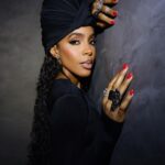 Kelly Rowland Instagram - 🖤
