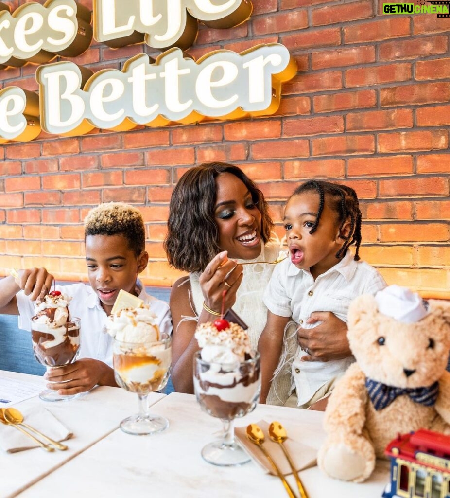 Kelly Rowland Instagram - My boys and I got the chance to celebrate the reopening of @Ghirardelli’s Original Chocolate & Ice Cream Shop at #GhirardelliSquare in San Francisco & let’s just say they were in lalaland lol. #GhirardelliPartner