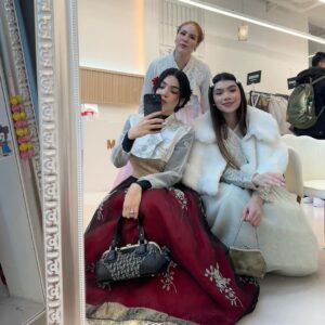 Kenia Os Instagram - Korea 🇰🇷🥢