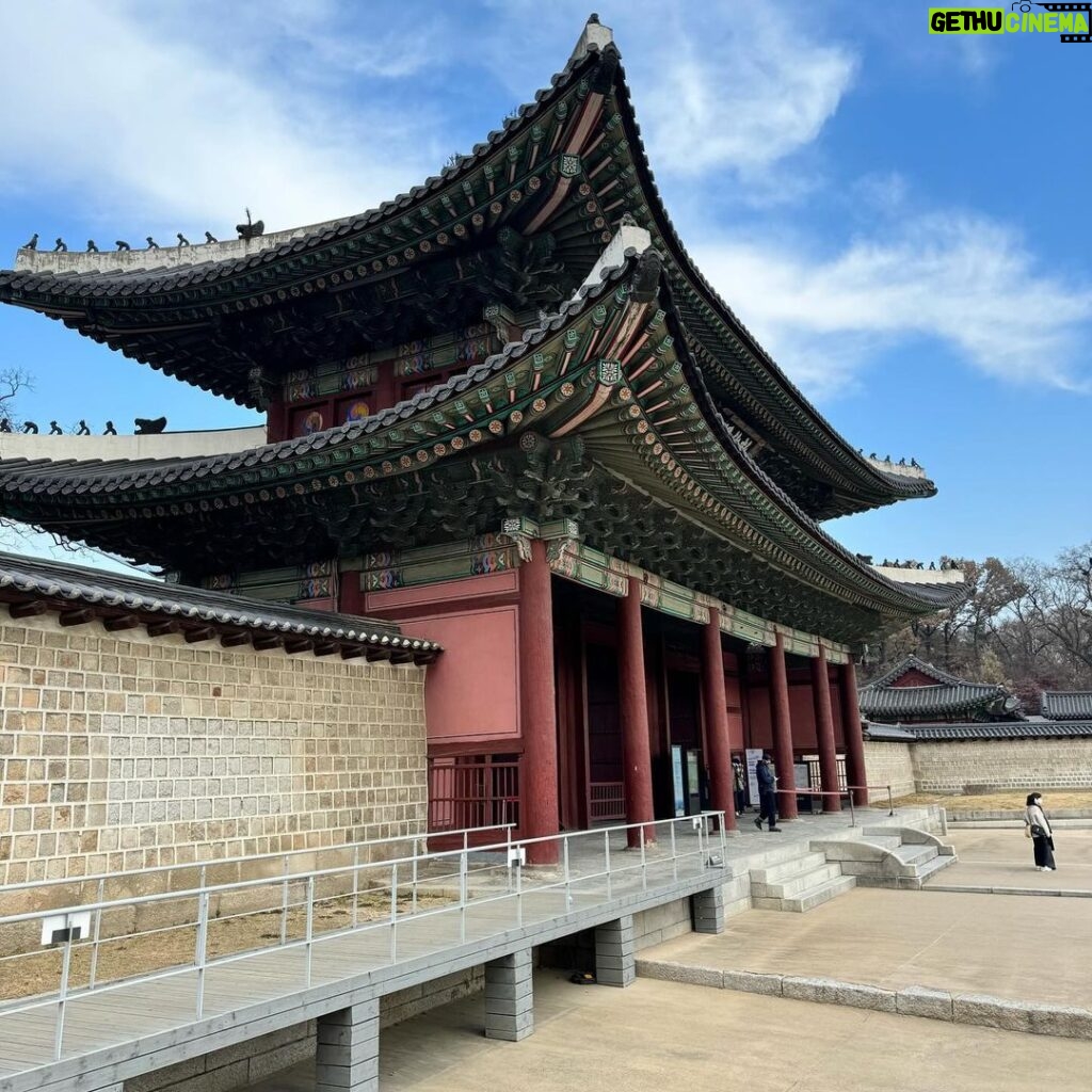 Kenia Os Instagram - Korea 🇰🇷🥢