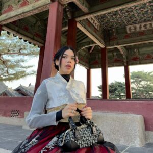 Kenia Os Instagram - Korea 🇰🇷🥢