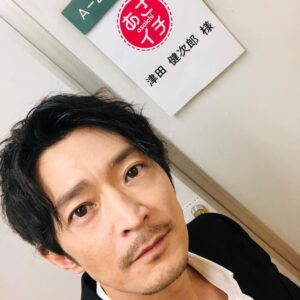 Kenjiro Tsuda Instagram - #あさイチ #博多華丸 #博多大吉 #近江友里恵 #津田健次郎 #kenjirotsuda #朝ドラエール 

instagram.com/2_da_ken/