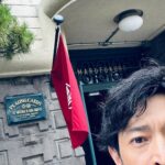 Kenjiro Tsuda Instagram - 写真集の撮影で行った京都。 自撮りをアップするのを忘れてました（笑）。 #津田健次郎 #ツダケン