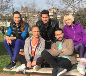 Kerem Poyraz Kayaalp Instagram - #kocabulmasanatı #ekip #set