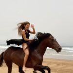 Kerri Kasem Instagram - Today is my 50th Birthday and a year ago today, I put these videos up and they forever changed my life! I had no idea the effect this would have on so many people. To those of you who wrote me, who shared your horse videos with me, or left me a beautiful comment… Thank you, it meant the world to me! This was freedom, this was pure joy and love! Make your dreams come too, it’s never too late! ✨ And to the man that made it all happen… THANK YOU @yassine_cavalier you are a true horse whisperer and a dream maker!