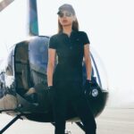 Kerri Kasem Instagram - Love these shots by @mattcali_photography! Flying is one of the best decision I’ve ever made in my life! When you conquer something you thought you could never do… there’s no better feeling! Thanks Matt you ROCK!!! TY @orbicair 🚁 #Helicopter #R44 #Pilot #Flying #Happiness