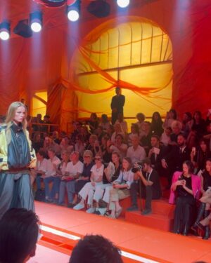 Kerry Condon Instagram - Thank you @louisvuitton for inviting me to Paris and congrats @nicolasghesquiere on the beautiful collection - that outfit in the 3rd video was my favourite ❤️ @magpiejd @joeycantu thanks for taking care of me and the dancing til 4am ⭐️