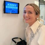 Kerry Condon Instagram - I’m on @latenightseth tonight! My first time on a late night show in America ⭐️ #bansheesofinisherin