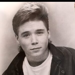 Kevin Connolly Instagram - Headshot #tbt #mullett1992