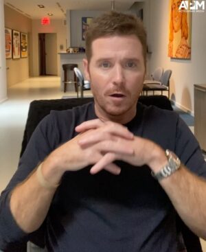 Kevin Connolly Instagram - AUGUST 29th The Brea Improv!!! Victory The Podcast LIVE☘️ Link into my bio for tickets. Gonna be a blast for sure #irishcrickets @actionparkmediagroup