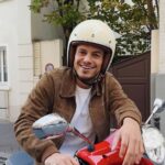 Kevin Dias Instagram - Aujourd’hui je vous emmène … nulle part finalement 🛵💨 @greguz tu vas te calmer !