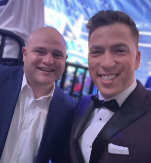Kevin Patrick Egan Instagram - Reflecting on an unforgettable weekend in Dallas for Wrestlemania. I’m one lucky fella getting to work alongside such legendary humans. From the behind the scenes crew, to my fellow co-hosts, to the superstars themselves… love ya! Cheers for such an epic weekend ❤️

#wrestlemania #wwe #wweraw #wwehof