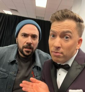 Kevin Patrick Egan Instagram - Reflecting on an unforgettable weekend in Dallas for Wrestlemania. I’m one lucky fella getting to work alongside such legendary humans. From the behind the scenes crew, to my fellow co-hosts, to the superstars themselves… love ya! Cheers for such an epic weekend ❤️ #wrestlemania #wwe #wweraw #wwehof