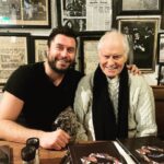 Kevin Ryan Instagram - Out with the main man @johnniefoxpub Great times!