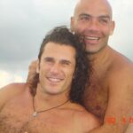 Kike Sarasola Instagram - Hoy celebro mi cumpleaños y 27 años de amor con Charly. // Today I celebrate my birthday and 27 years of love with Charly. 🎂 🎁 🎈 #loveislove #happybirthday Tulum, Mexico