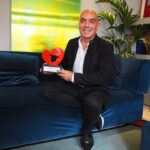 Kike Sarasola Instagram - La solidaridad es maravillosa. Gracias por reconocer a todo el maravilloso equipo nuestra iniciativa durante la pandemia. Gracias @taqdistinciones y Asedef. ¡Este premio es para vosotros, roomies! 👏🏽 Solidarity is amazing. Thank you for recognizing our wonderful team and our initiative during the pandemic. Thank you TAQ Distinciones and Asedef. This award is for you roomies! 👏🏽 Madrid, Spain