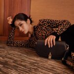 Kim Da-hyun Instagram – @michaelkors @harpersbazaarkorea 🖤