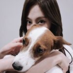 Kim Hee-chul Instagram - 주인을 버린 기복이🐶🐕 . . #aespa #아는형님