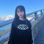 Kim Ji-Yu Instagram - 🫶🏻 벌써 10월….. 남은 23년도 열심히‼️ 즐겁게‼️ 살자요~~~😘 💚🧡💚🧡💚🧡💚🧡💚 #오늘도이쁜옷 👉🏻@kokoyarn_official #kokoyan #코코얀 #등교룩 #키즈코디 #주니어옷 #초딩일상