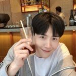 Kim Seon-ho Instagram - 😀