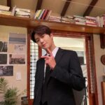Kim Seon-ho Instagram - #갯차 9시 두식아아아아아아 😭