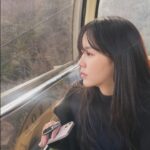 Kim So-hyun Instagram - 🐈‍⬛ 🐈