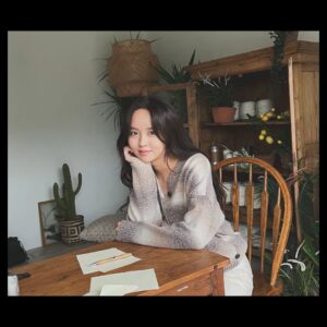 Kim So-hyun Instagram - 2am MV🍂 #잘가라니 #가까이있어서몰랐어
