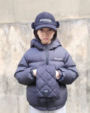 Kim Tae-yeon Instagram - #광고

@discoveryexpeditionkids_kr 
#디스커버리키즈

.

너무 추워졌어요~~⛄️☃️🥶
그래도.. 이쁜건 포기못함 ㅎㅎ❤️
보온성은 물론 트렌디함까지 갖춘
디스커버리 키즈 여아 크롭다운, 귀닫이캡, 머플러까지 풀코디 장착하고 촬영가는중 ~♡
태연양은 겨울나기 준비 완료🥰✌️

.

#리틀디스커버러
#디스커버리키즈 #키즈패딩
#디스커버리키즈패딩
#디스커버리키즈숏패딩
#여아패딩 #아동패딩 #주니어패딩
#키즈숏패딩 #주니어숏패딩