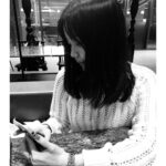 Kim Ye-won Instagram - 새로운 무언가를 알게 될 때, 특별해지는 하루 - #lucky #rene_wirths #nottoday :)
