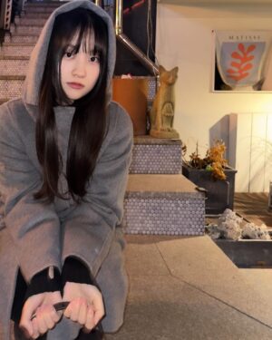 Kim Yi-kyeong Instagram - #요즘 :)