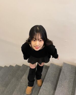 Kim Yi-kyeong Instagram - #요즘 :)