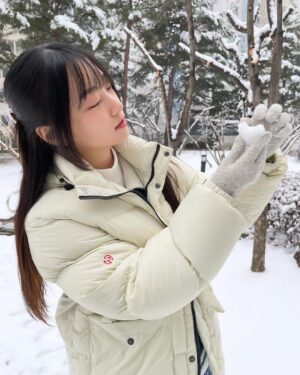 Kim Yi-kyeong Instagram - ෆ ෆ 안녕 ෆ ෆ