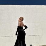 Kimora Blac Instagram - 100 miles away in @FashionNova Wearing 'Stella Velvet Gown Set' Los Angeles, California