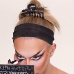 Kimora Blac Instagram - Ohhh you know just doing a simple signature eye that looks good on anyone!!! Try it, I dare you 😜 Wearing 'Pretty Grunge' palette by @hudabeautyshop Wearing 'Wrsp it up' palette by @plouise_makeup_academy Hair by @hairbymaribel @bellamihair Los Angeles, California