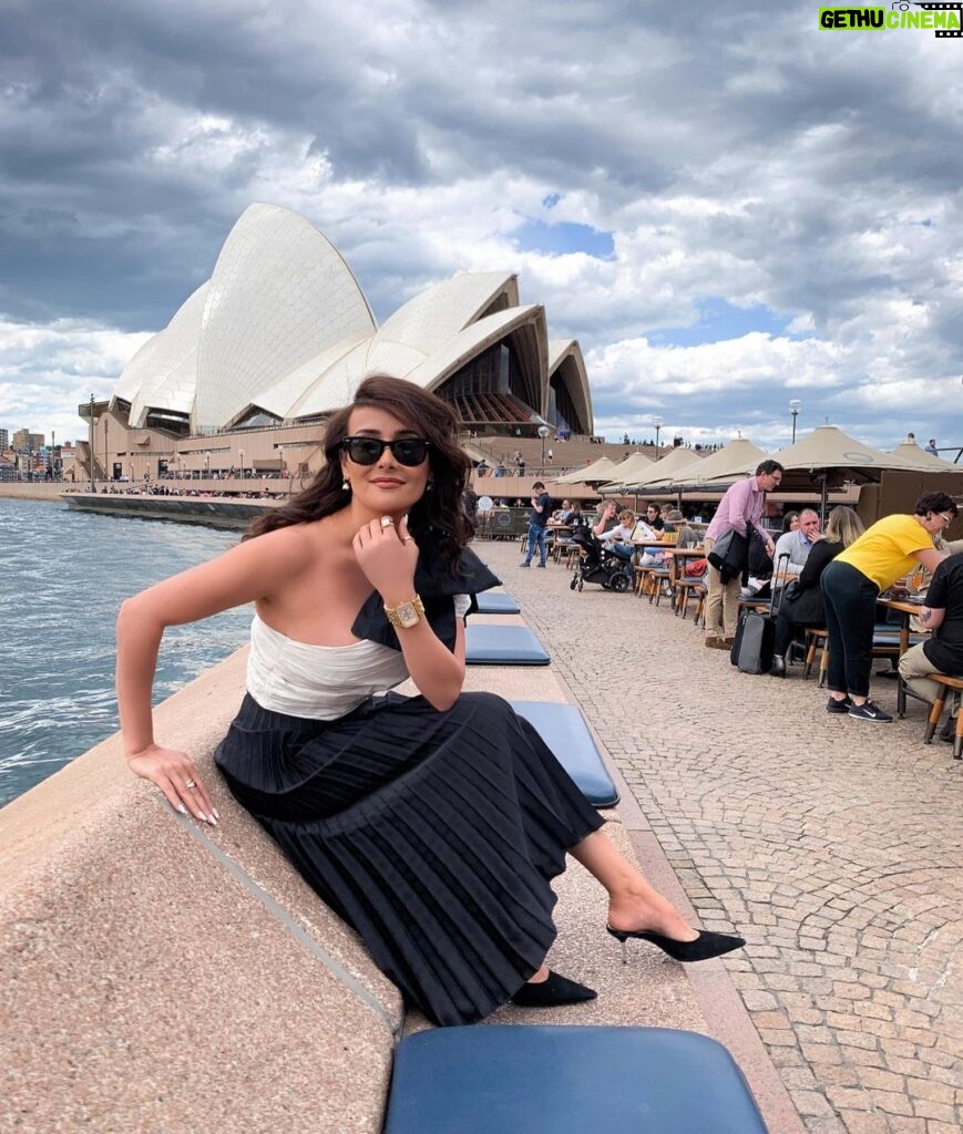 Kinda Hanna Instagram - #sydneyoperahouse Sydney Opera House