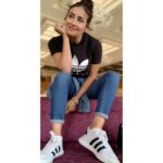 Kinda Hanna Instagram - #gooddayeveryone 🖤 Tunisia