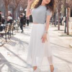 Kinda Hanna Instagram - كتير من الأحيان منكون بحاجة لنقضي وقت مع نفسنا ... نبعد عن عجقة الحياة ونعيش بالمجتمع الي نحنا جزء منو ... مافي احلى من الناس ومافي احلى من الواقع بمرارتو وحلاوتو،، بضل اسمو واقعنا ♥️ بلش أسبوع جديد واكيد كلنا بلشنا نركض 🏃🏻‍♀️💃🏻🏃🏻‍♂️ يسعد مساكون 🌷#kinda_hanna #damascus #syria #love #happytimes #new_week #run #muhannad_sadek_photography @muhannadsadekphotographer Syria