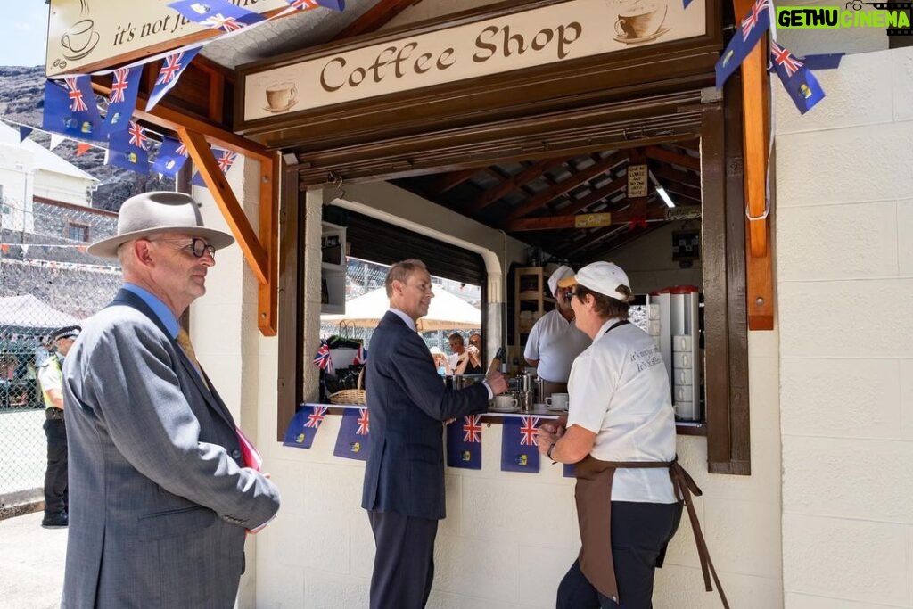 King Charles III of the United Kingdom Instagram - The Duke of Edinburgh is in St Helena! 🇸🇭 🐢 HRH was welcomed to one of the most remote inhabited islands by Jonathan the Tortoise, who, at 191 years old, is the oldest living land animal in the world! Born in the reign of William IV, the Seychelles giant tortoise has lived through seven British monarchs, with King Charles III becoming the eighth monarch of his lifespan so far. ⬅️ HRH is not the first Member of the Royal Family to have met Jonathan, who previously spent time with King George VI, Queen Elizabeth The Queen Mother, Queen Elizabeth II (when she was Princess Elizabeth) and Princess Margaret in 1947. During his time on the island so far, The Duke has also... ⛰️ Viewed the spectacular sights of Jacob’s Ladder, a 699-step staircase that leads to Ladder Hill Fort. 👋 Met members of the local community at Grand Parade. 🧑‍⚕️ Heard about the important role that the Princess Royal Community Care Centre plays for local residents and saw the Centre’s cornerstone, which was laid by The Princess Royal during her visit in 2002! Head to royal.uk (link in bio) to read more about HRH’s time on the island so far!