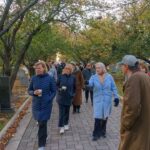 Kirsten Gillibrand Instagram – It was my turn to host our bipartisan women senators’ dinner, so I took my friends on a field trip to a local DC historic landmark — the @congcemetery!