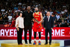 Kobe Bryant Instagram - Amazing final. Well deserved @ruuufio!! Congrats on a special year and watching you grow has been truly remarkable. Keep pushing MVP 💪🏽 #EspañaGotGame #FIBAWC