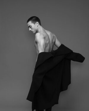 Konstantin Beloshapka Instagram - @feokstis said to post something…
Photo: @kova_anna