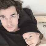 Konstantin Beloshapka Instagram - С нг друзья. Желаю позитива, развития, осознанности, триггеров, кейсов и прочей психотерапевтической и маркетинговой словесной блевоты