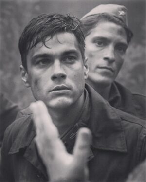 Konstantin Beloshapka Instagram - Завтра 06.05 на @1tv в 21.30  Режиссёр Юрий Лейзеров