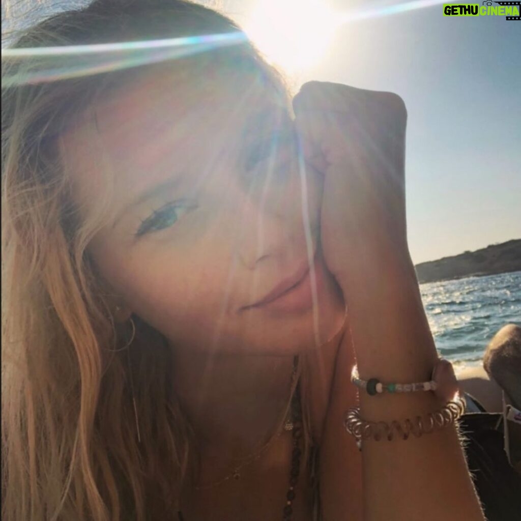 Konstantina Kommata Instagram - Soul full of sunshine 🌞 Crete